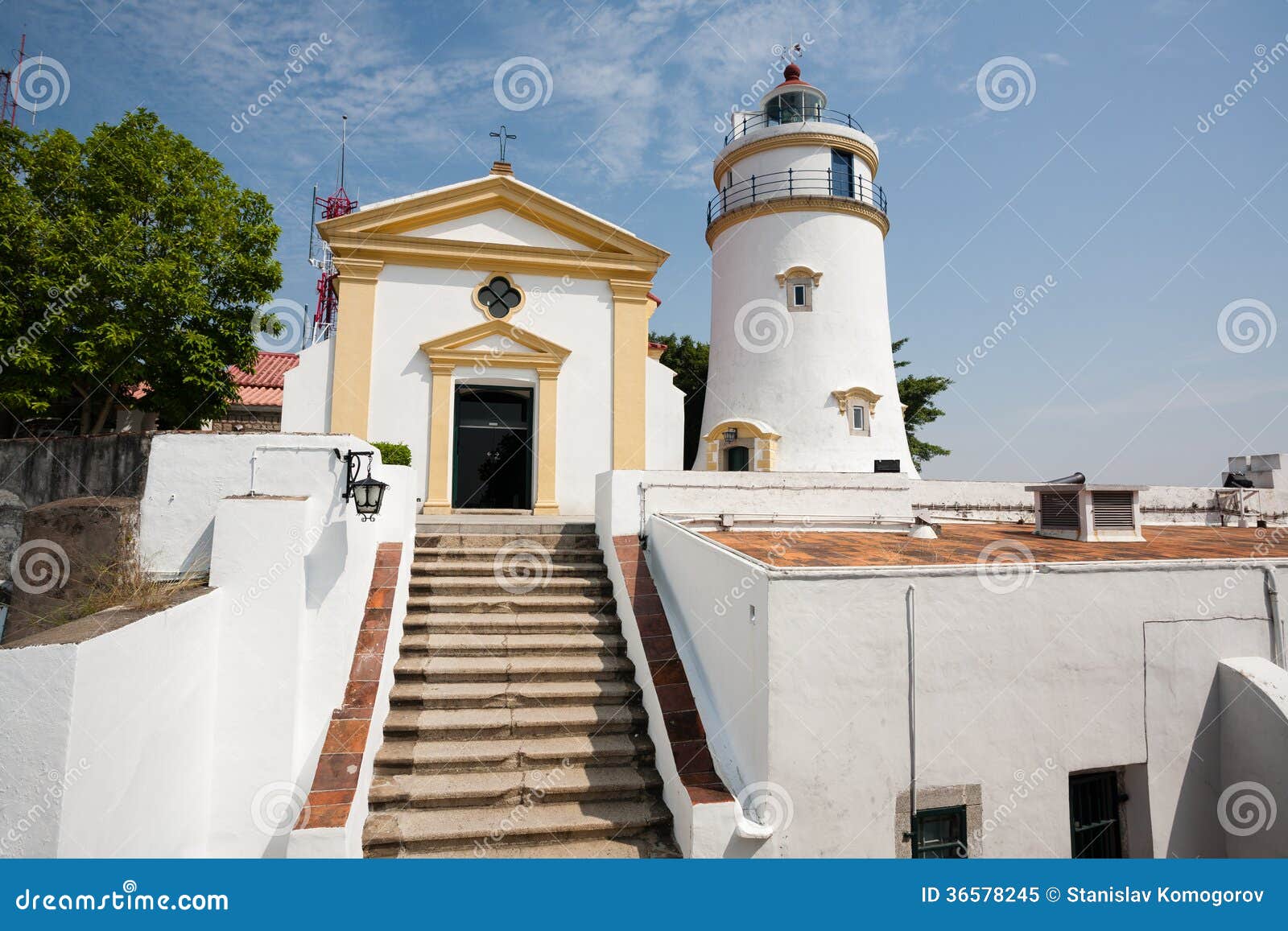 guia lighthouse, fortress and chapel in macau