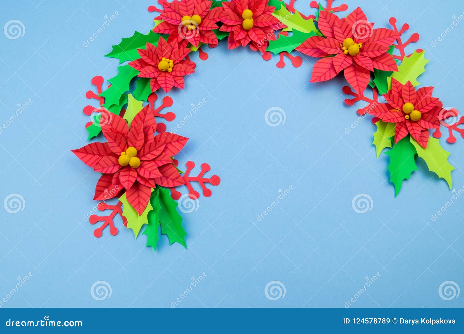 Guirnalda De La Navidad De La Poinsetia De Las Flores De Papel Imagen de archivo - Imagen de bandera, hecho: 124578789 Guirnalda De La Navidad De La Poinsetia De Las Flores De Papel Imagen de archivo - Imagen de bandera, hecho: 124578789