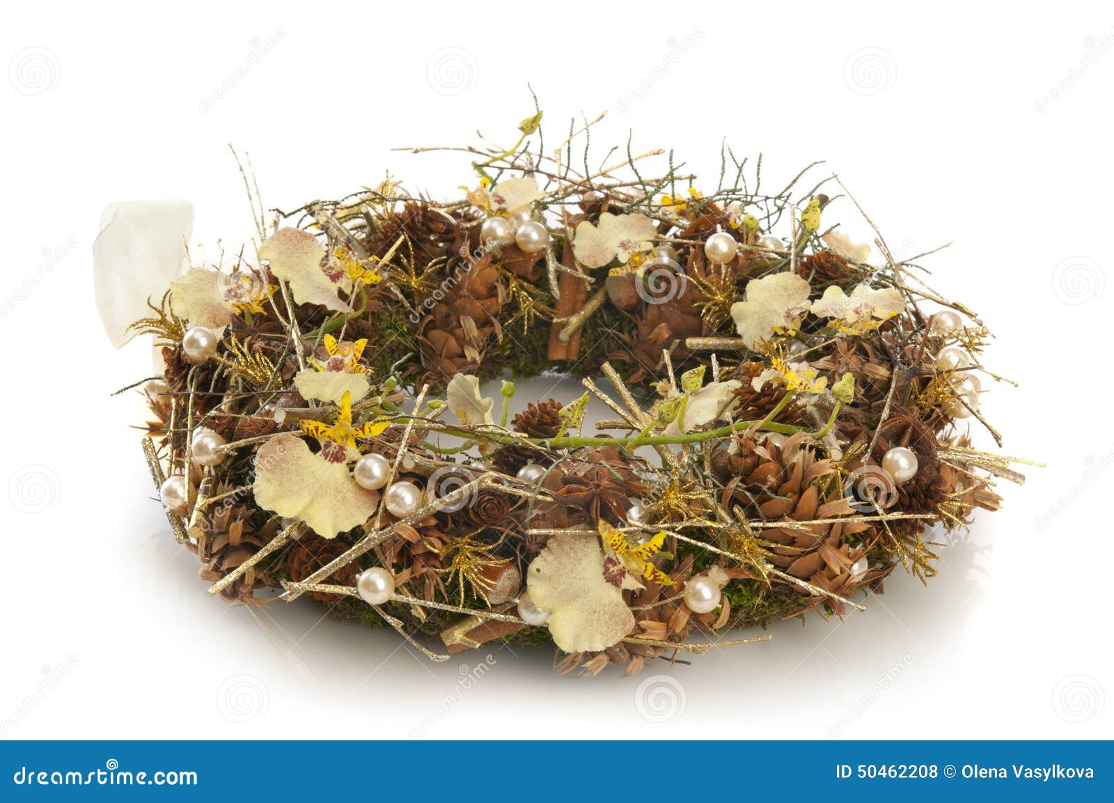 Guirnalda De Ramas Y De Flores Secas Foto de archivo - Imagen de aislado, cinta: 50462208 Guirnalda De Ramas Y De Flores Secas Foto de archivo - Imagen de aislado, cinta: 50462208