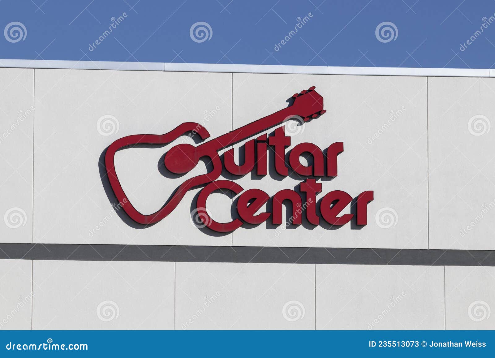 Guitar Center Music Store. Guitar Center is the Largest Chain of Musical  Instrument Retailers in the World Editorial Stock Photo - Image of ares,  recording: 235513073