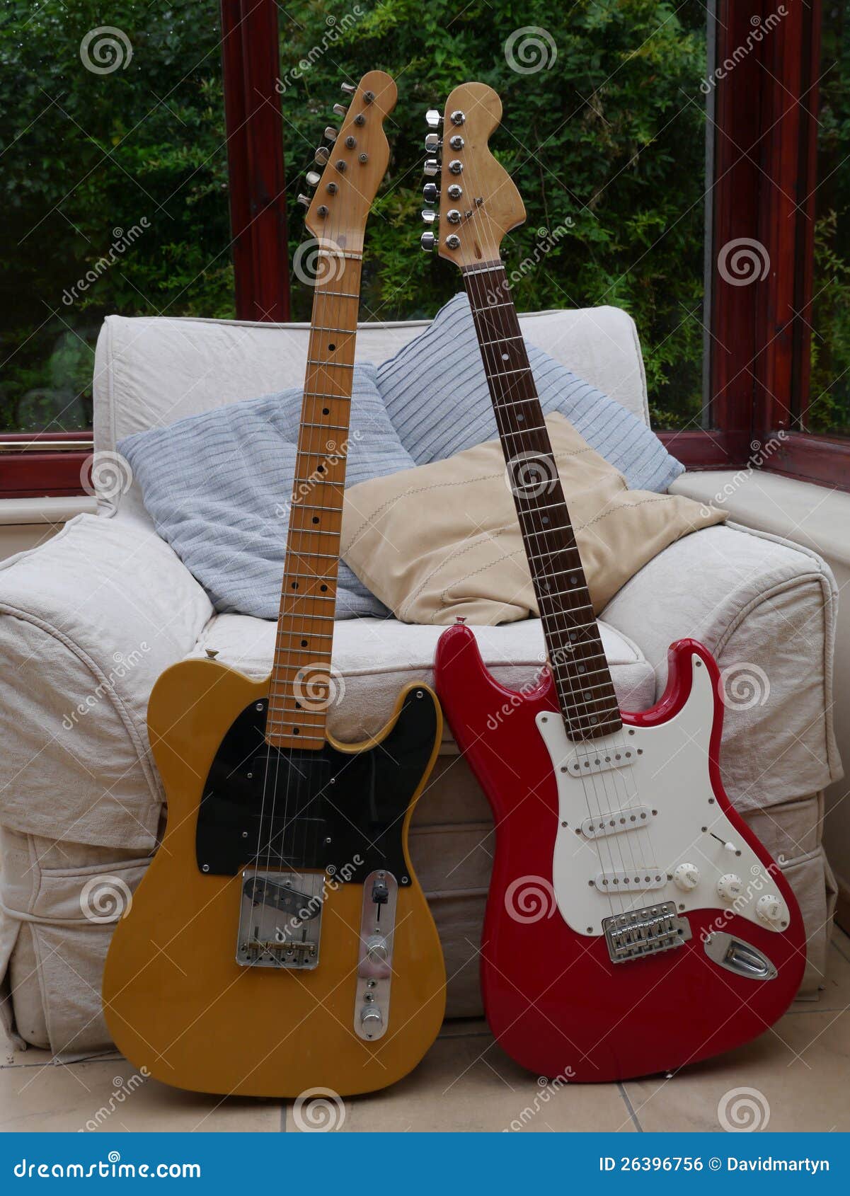 336 Fender Guitars Stock Photos - Free & Royalty-Free Stock Photos from  Dreamstime