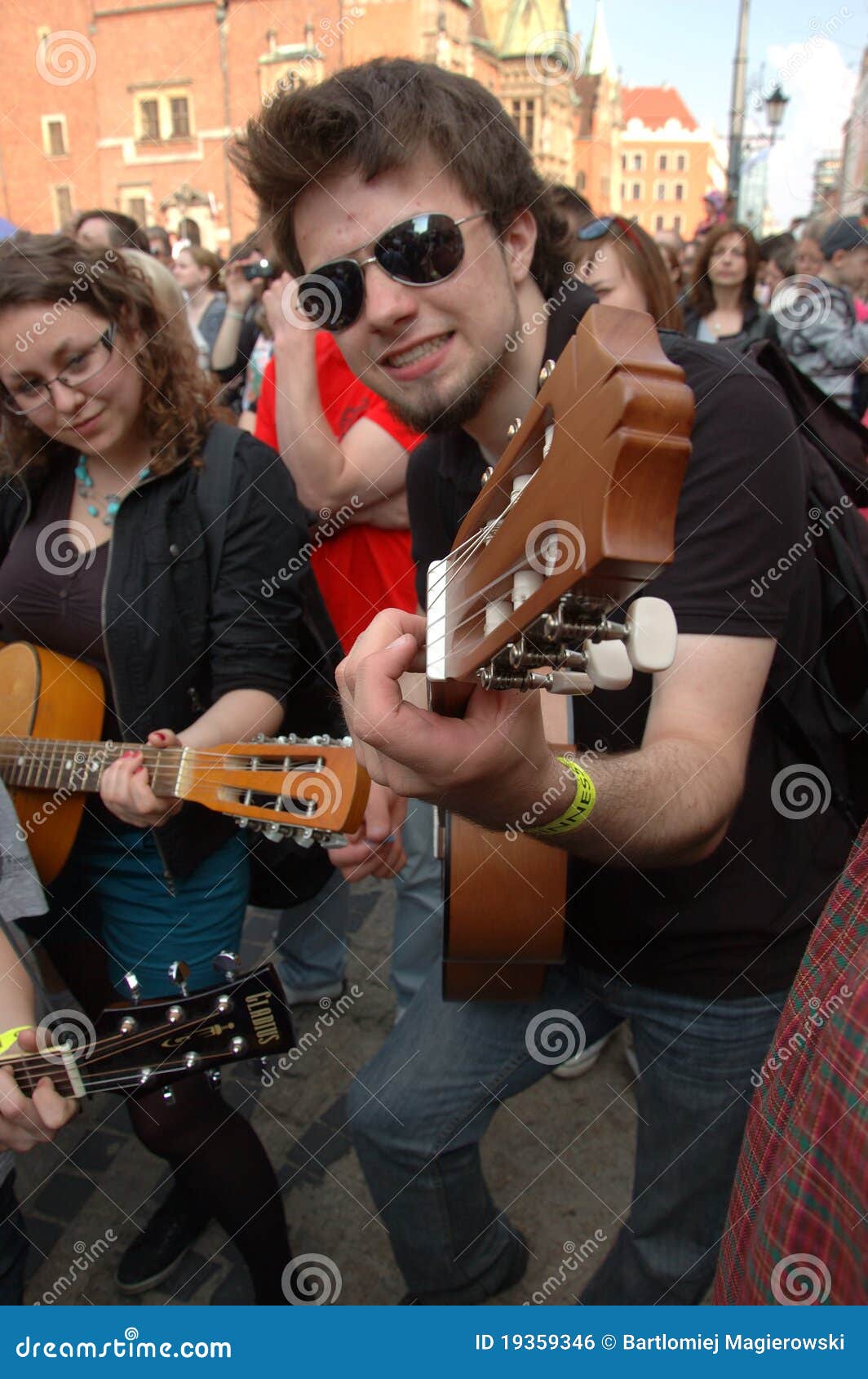 Guitars World Guinness Record Editorial Photo Image of guiness
