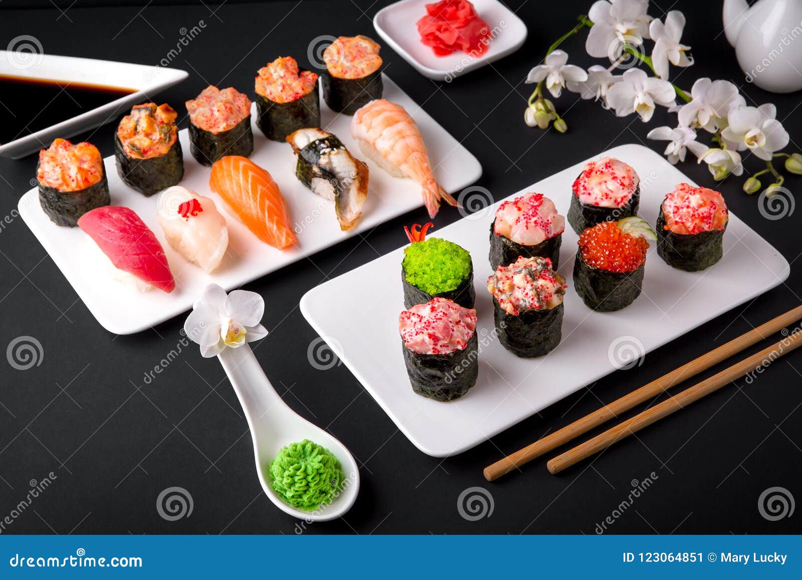 Set Sushi Gunkan