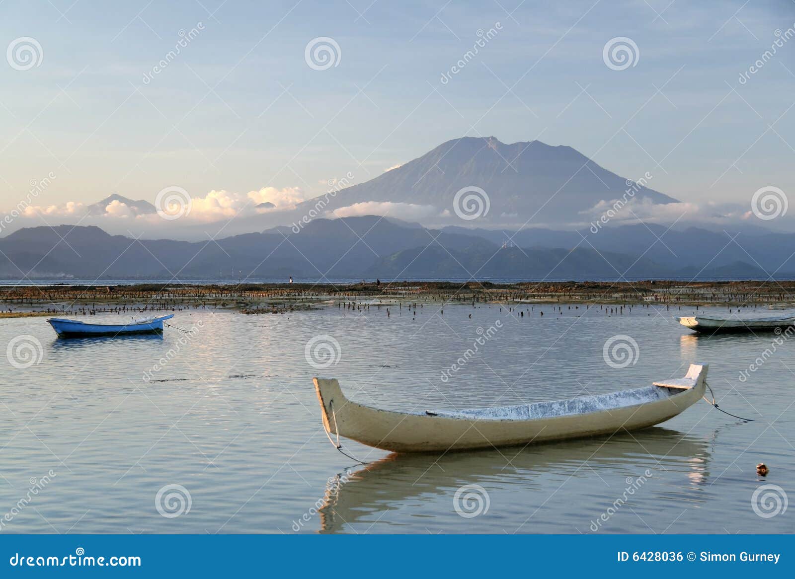 gunung agung volcano bali indonesia landscape