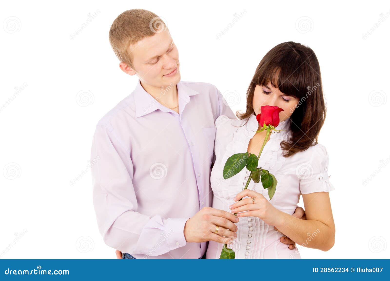 https://thumbs.dreamstime.com/z/guy-makes-proposal-to-girl-rose-28562234.jpg