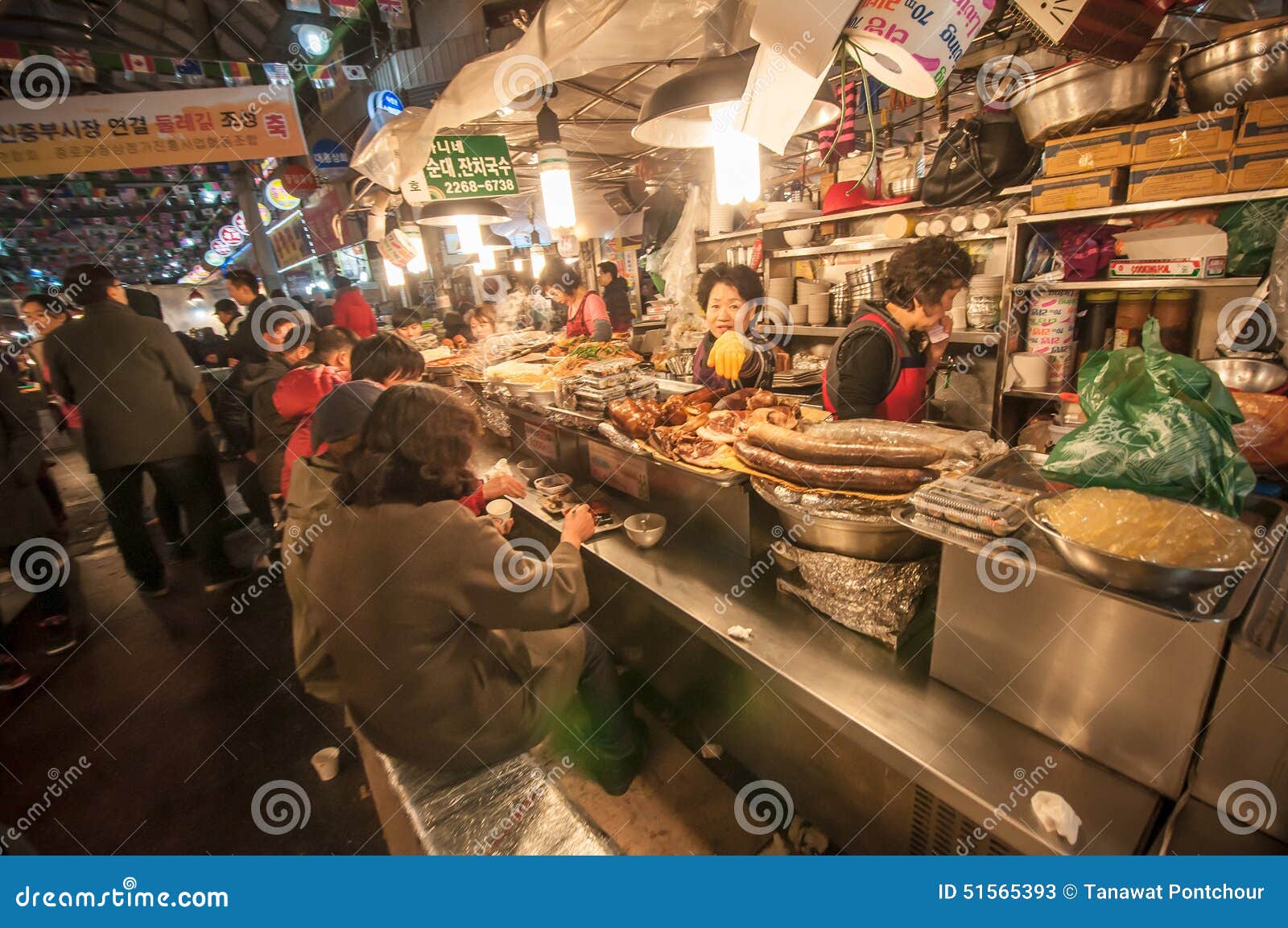 Gwangjang Traditional Market. Editorial Stock Photo - Image of alley