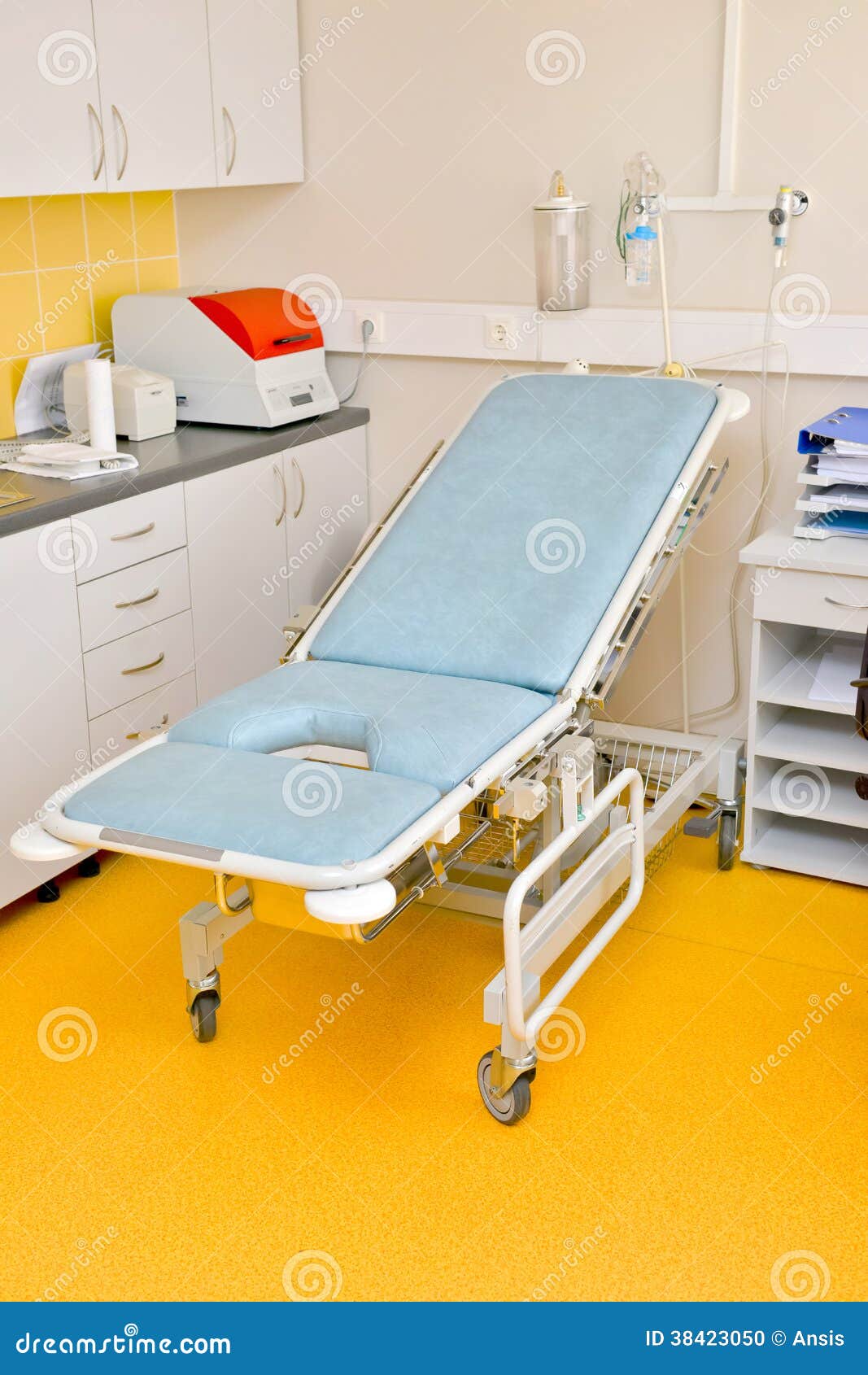 gynecological bed