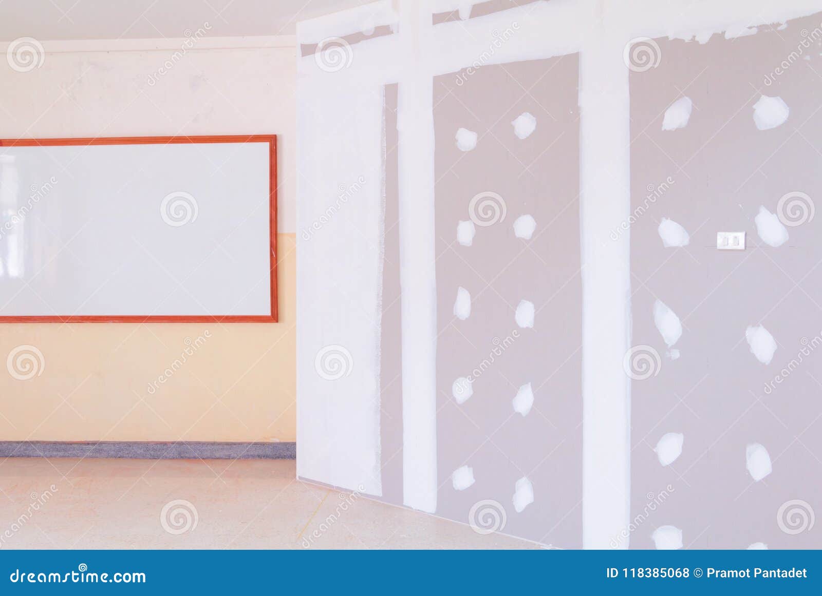 Высота отбойной доски на стене от пола