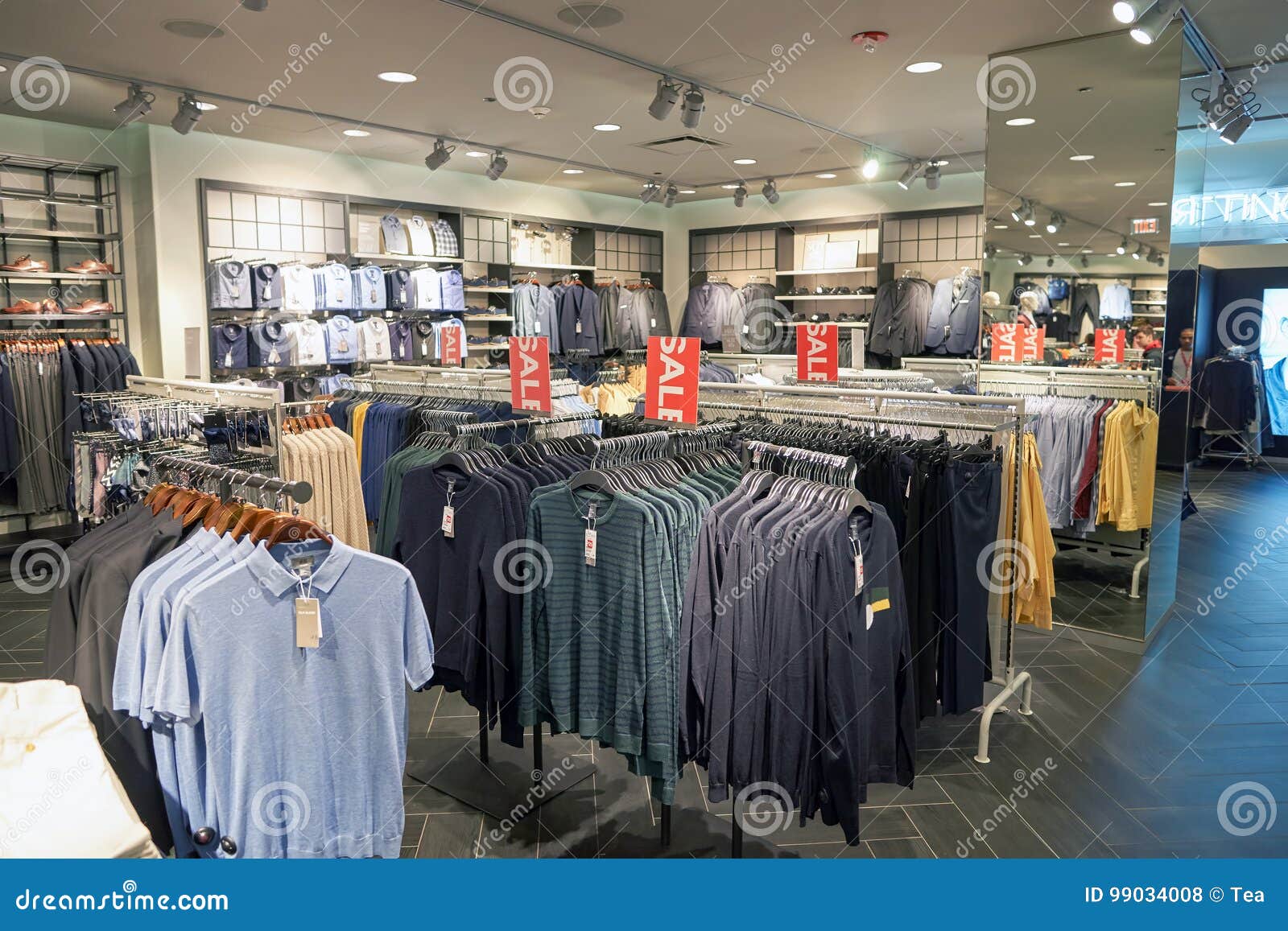 H&M store editorial stock photo. Image of shop, inside - 99034008