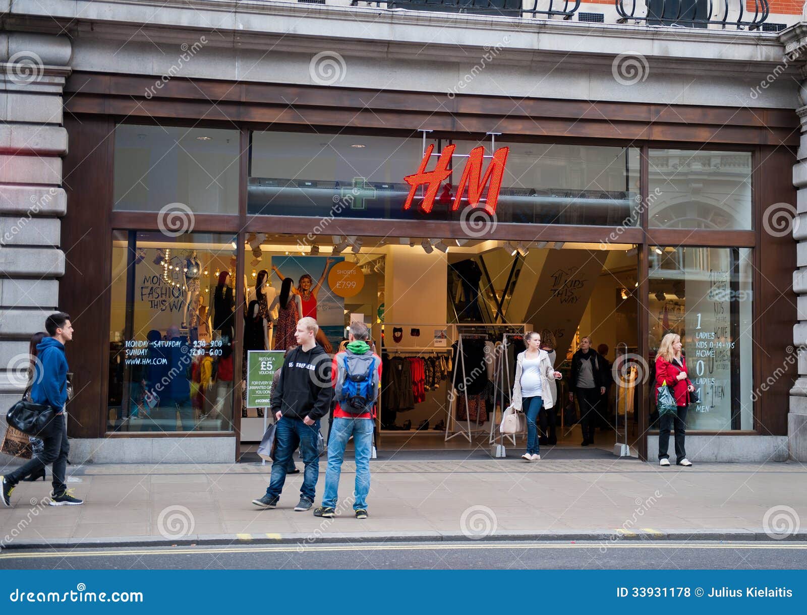 H&M Store in London, UK Editorial Stock Photo - Image of retailer ...