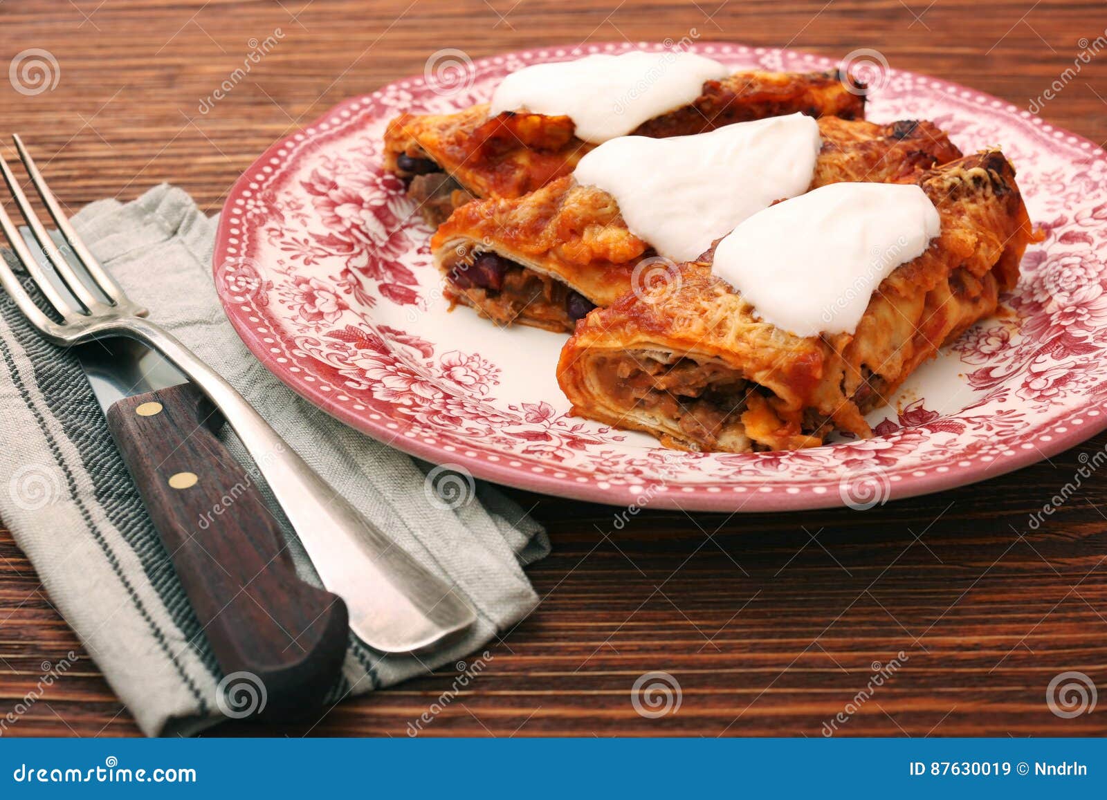 Habas Y Enchiladas De Las Verduras Imagen de archivo Imagen de