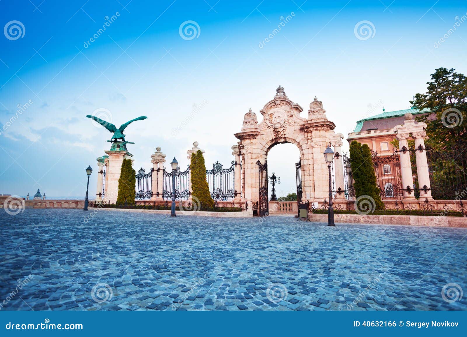 Widok Buda kasztel, Royal Palace, Habsburg brama w Budapest, Węgry