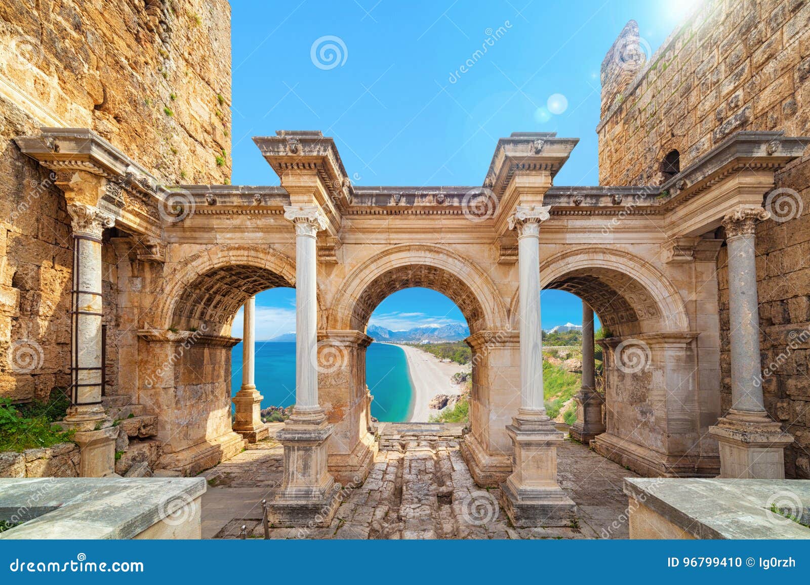 hadrian`s gate - entrance to antalya, turkey