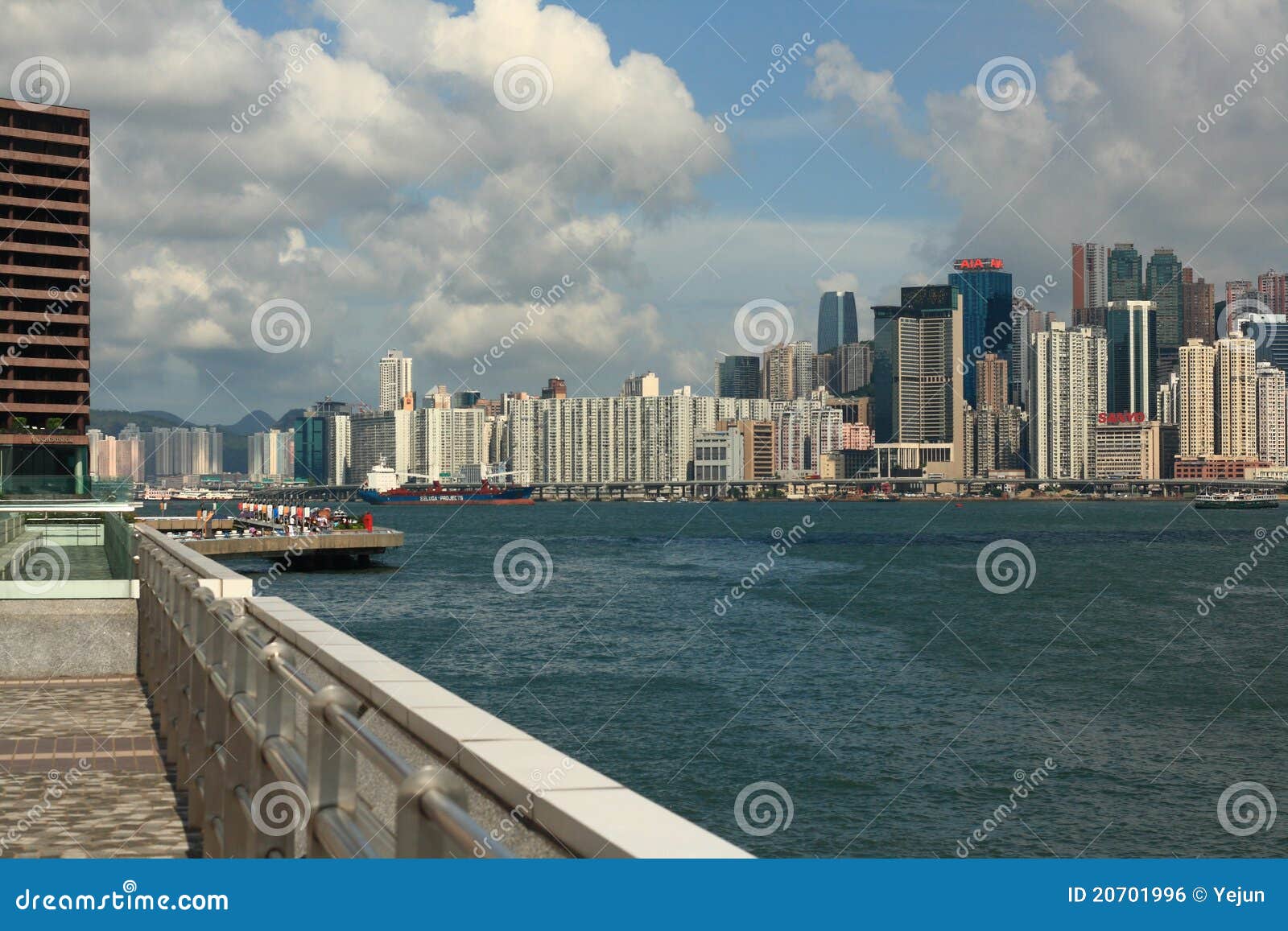 Hafen Hong- Kongvictoria redaktionelles foto. Bild von bunt - 20701996