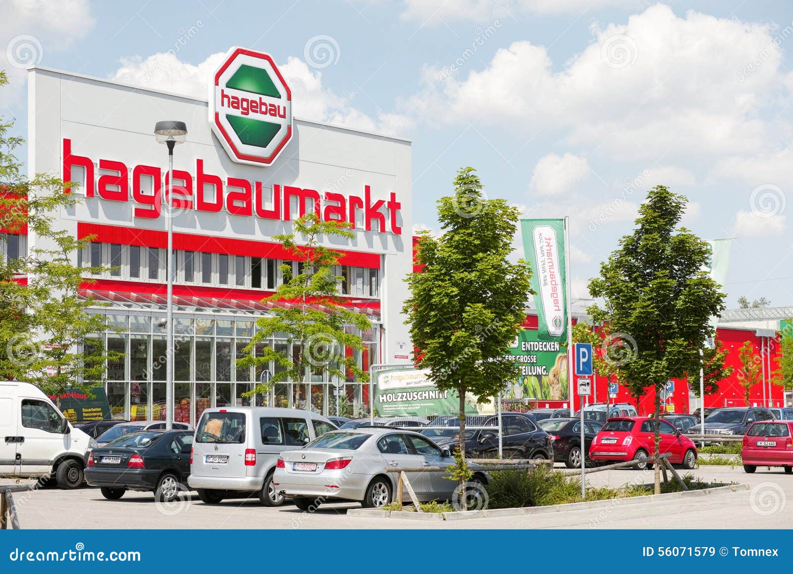 Hagebaumarkt Munich editorial stock image. Image of hagebau 56071579