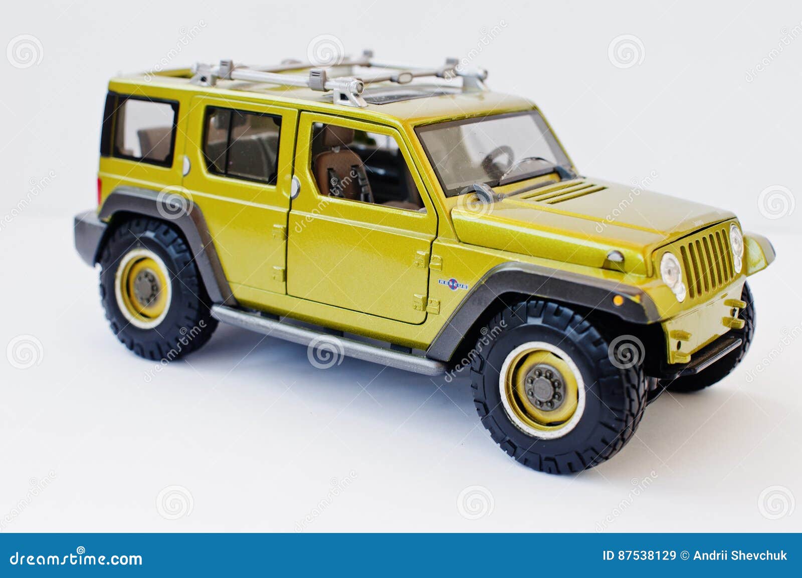 Hai, Ukraine - March 1, 2017: Mini Copy of Green Toy Car Jeep Wrangler  Isolated on White Background. Editorial Stock Image - Image of modern,  hybrid: 87538129