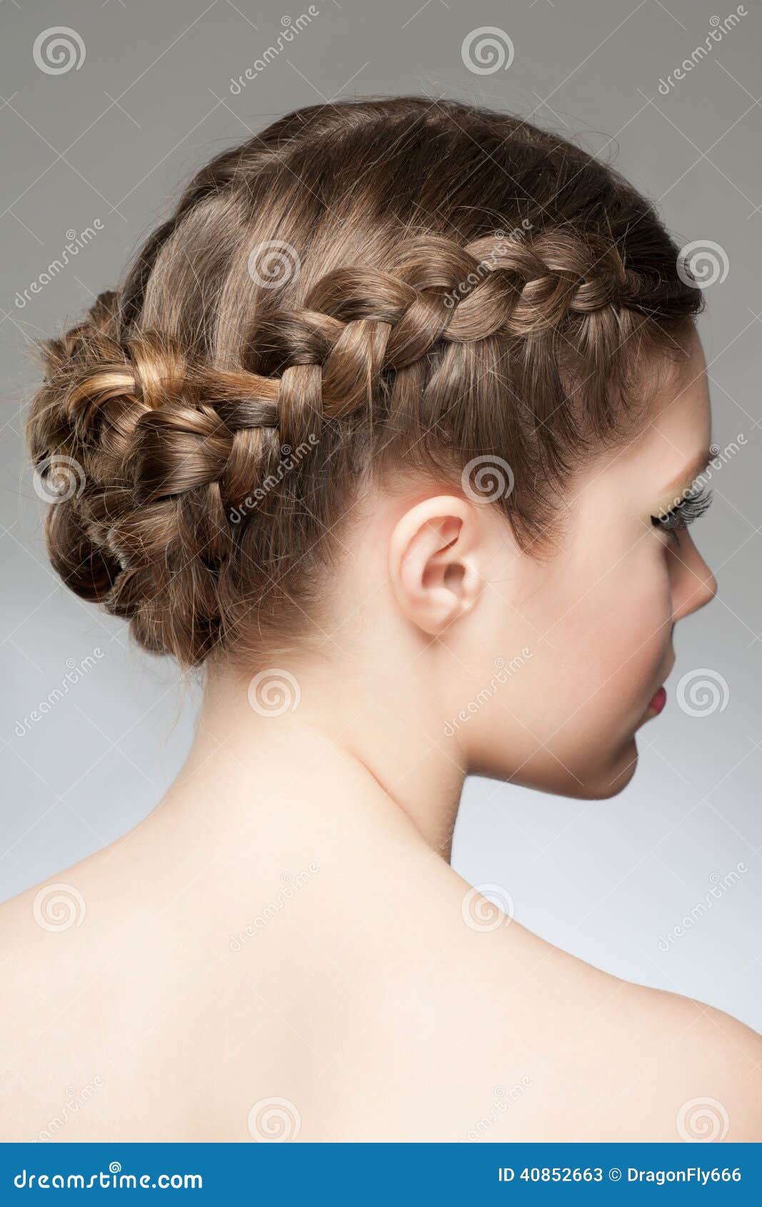 Back Of Head Braid Images – Browse 2,932 Stock Photos, Vectors, and Video