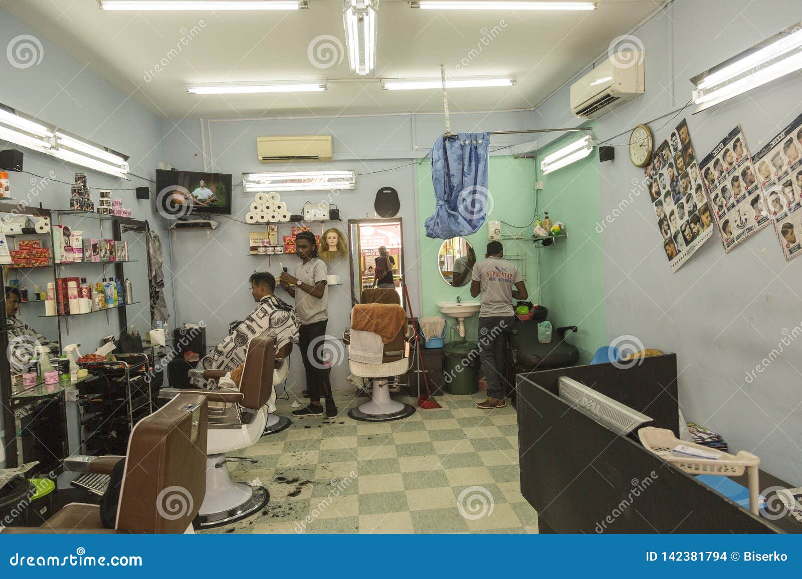 Hair Dressing Salon in Little India in Singapore Editorial Stock Image -  Image of shampoo, hindu: 142381794