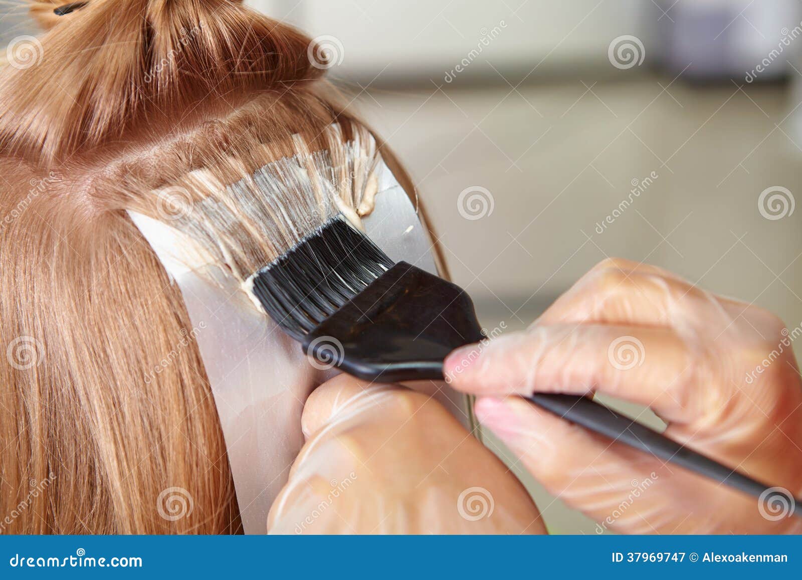 Hair salon. Coloring. stock image. Image of hairdresser 37969747