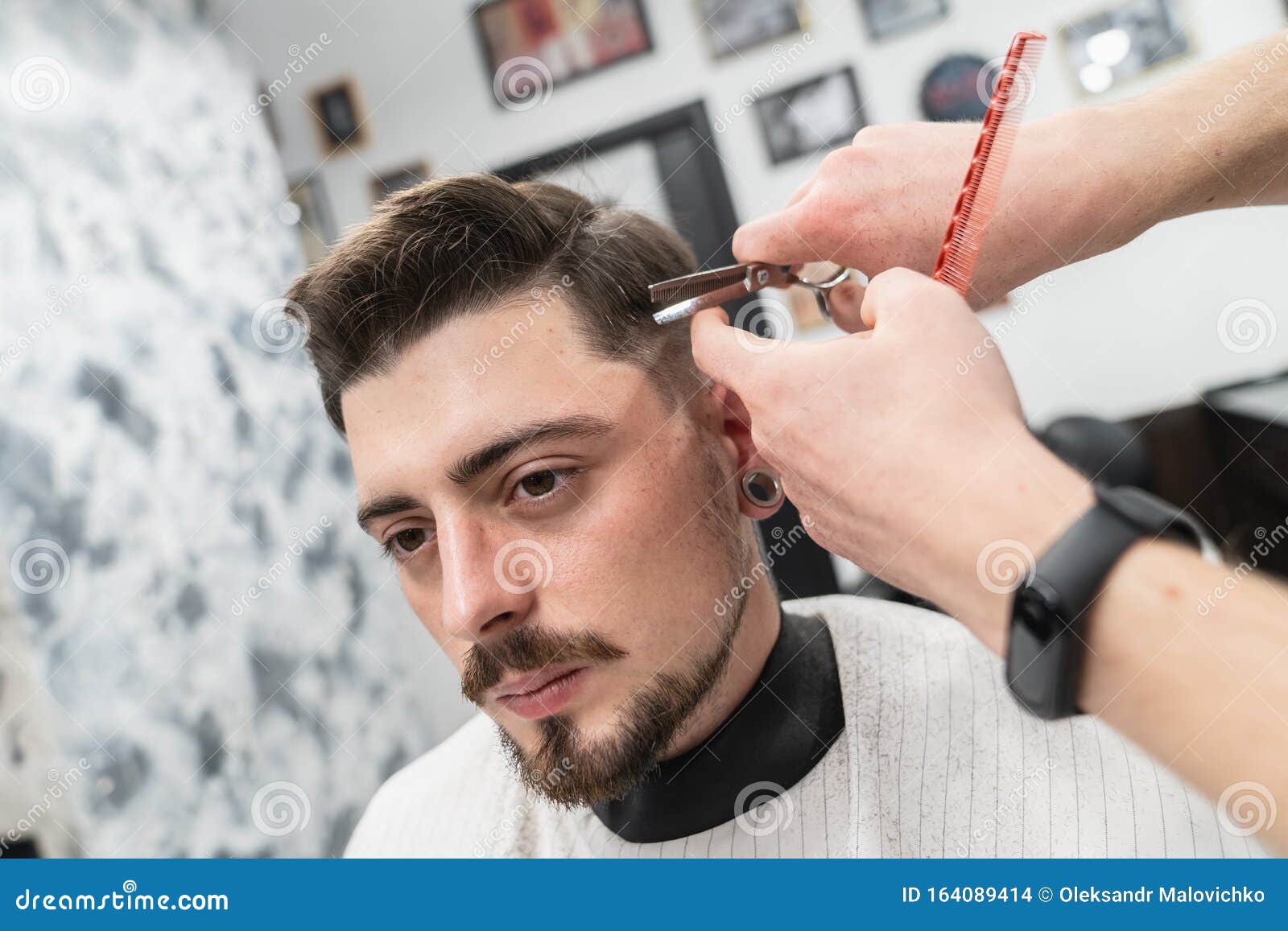 Haircut with Beard and Head Scissors. Men`s Beauty Salon Stock Photo -  Image of handsome, male: 164089414