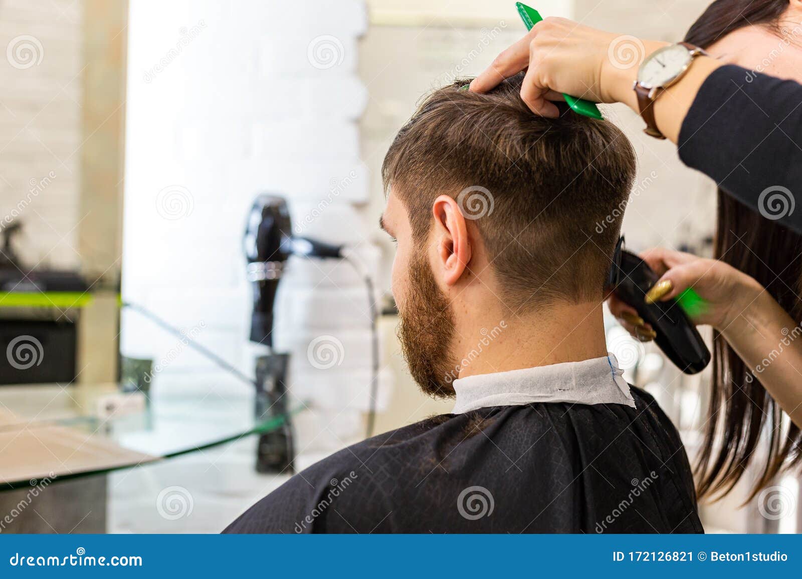 Hairdresser Doing Haircut for Male Client, Man with Beard Using Professional  Hairdresser Tools, Equipment on Hairdresser Work Stock Image - Image of  cutting, barber: 172126821