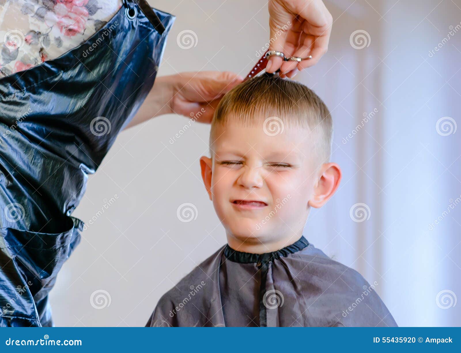 Hairdresser Trimming a Little Boys Hair Stock Photo - Image of electric, hair: 55435920 Hairdresser Trimming a Little Boys Hair Stock Photo - Image of electric, hair: 55435920