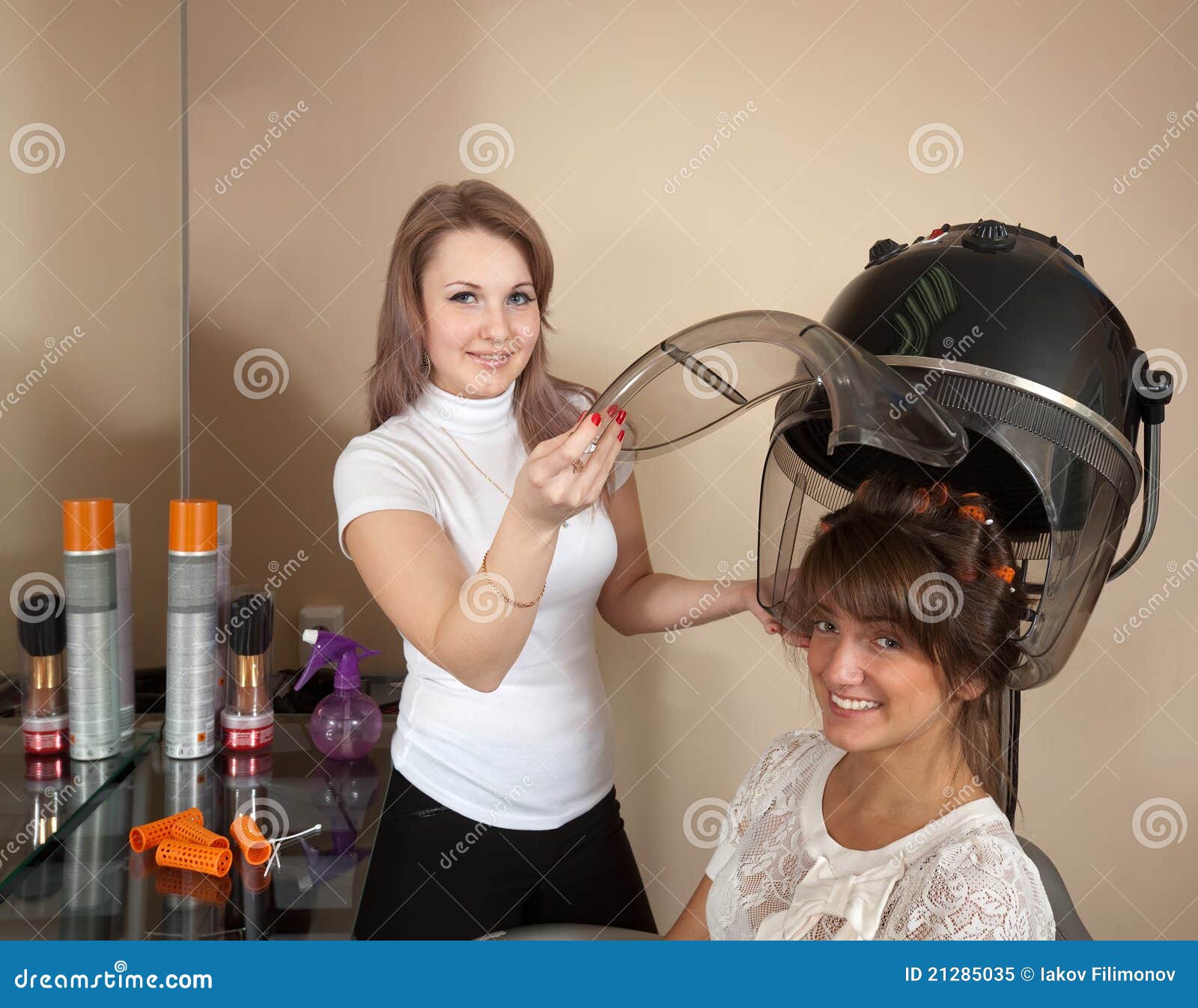 hairdresser-working-hair-dryer-21285035.jpg