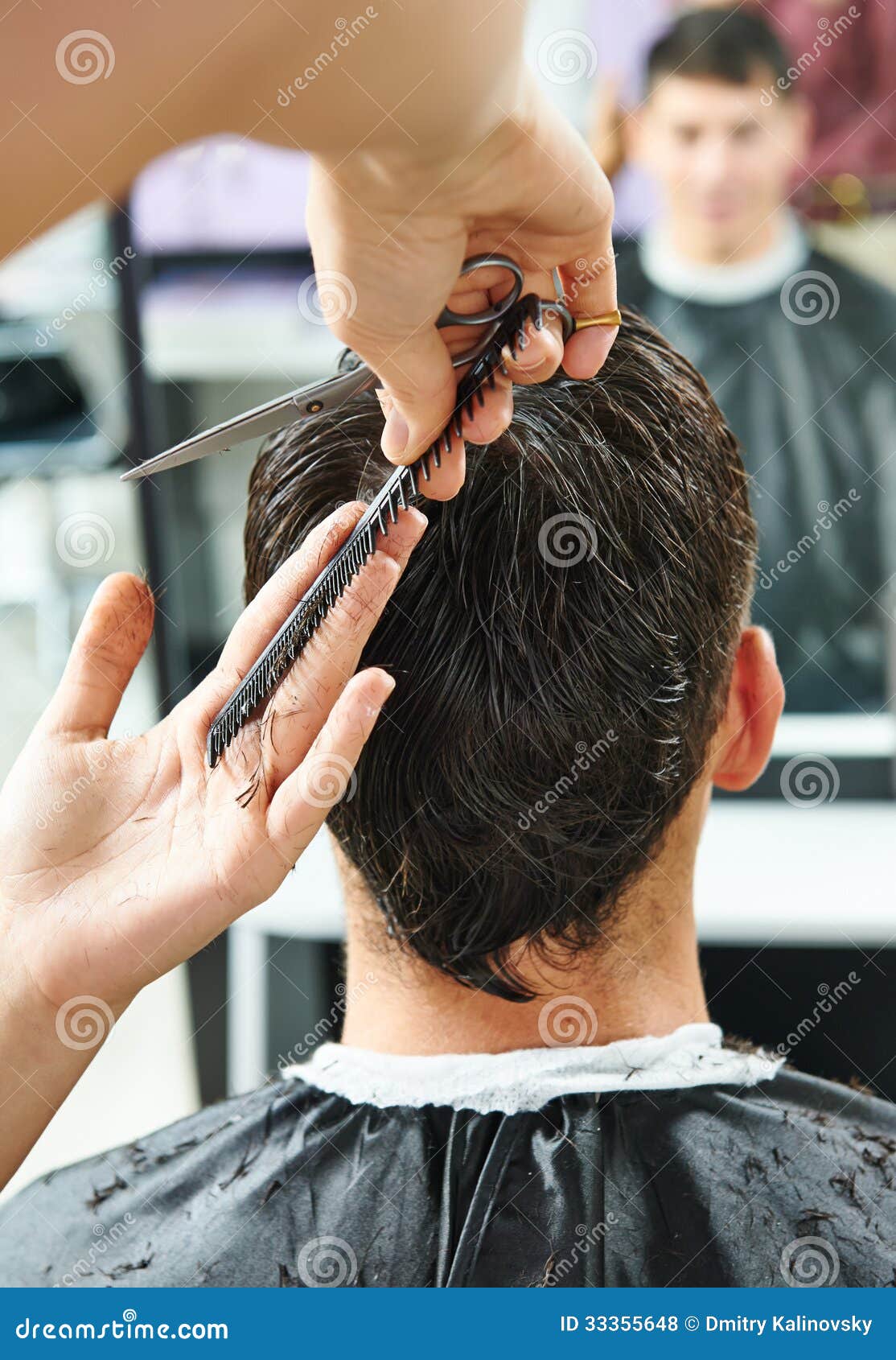 hairdressing at beauty parlour