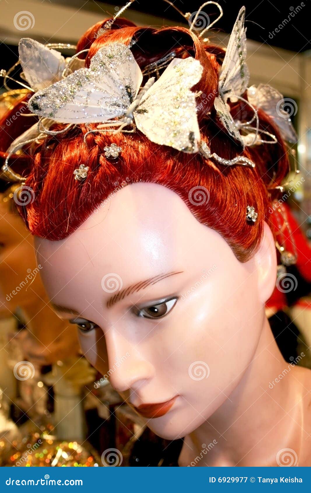 Hairstyles mannequin stock image. Image of teenager, girl 6929977