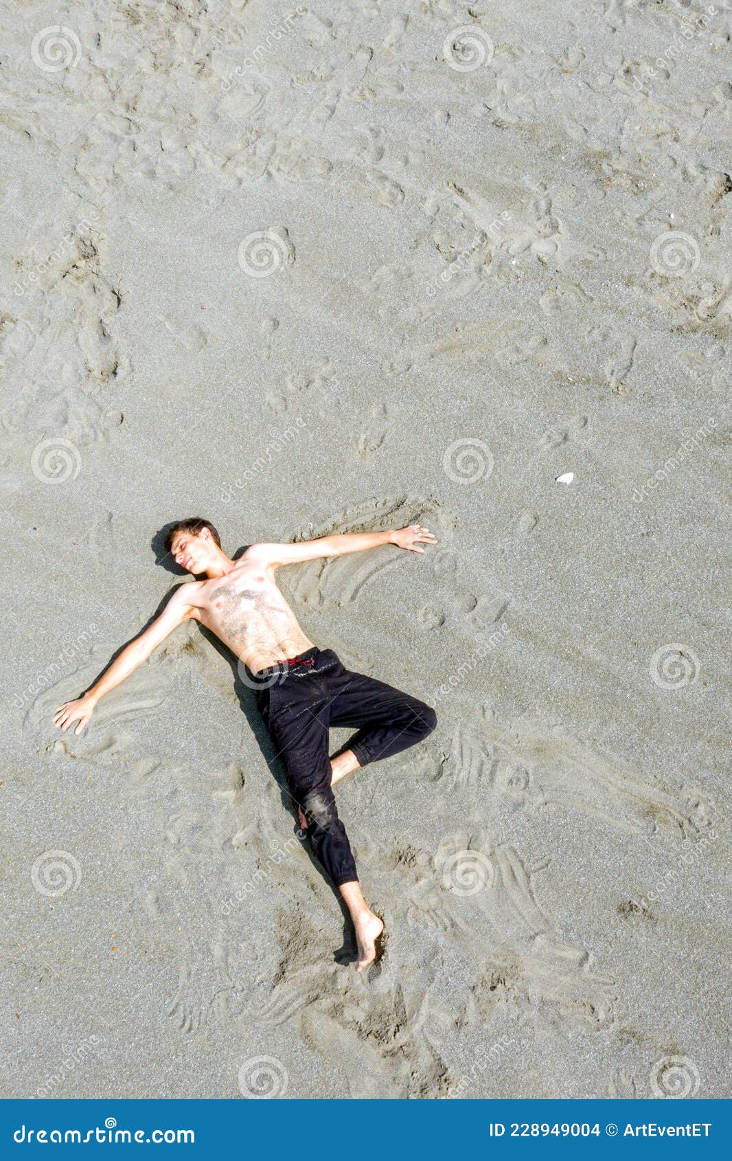 Women Looking At Naked Men On Beach