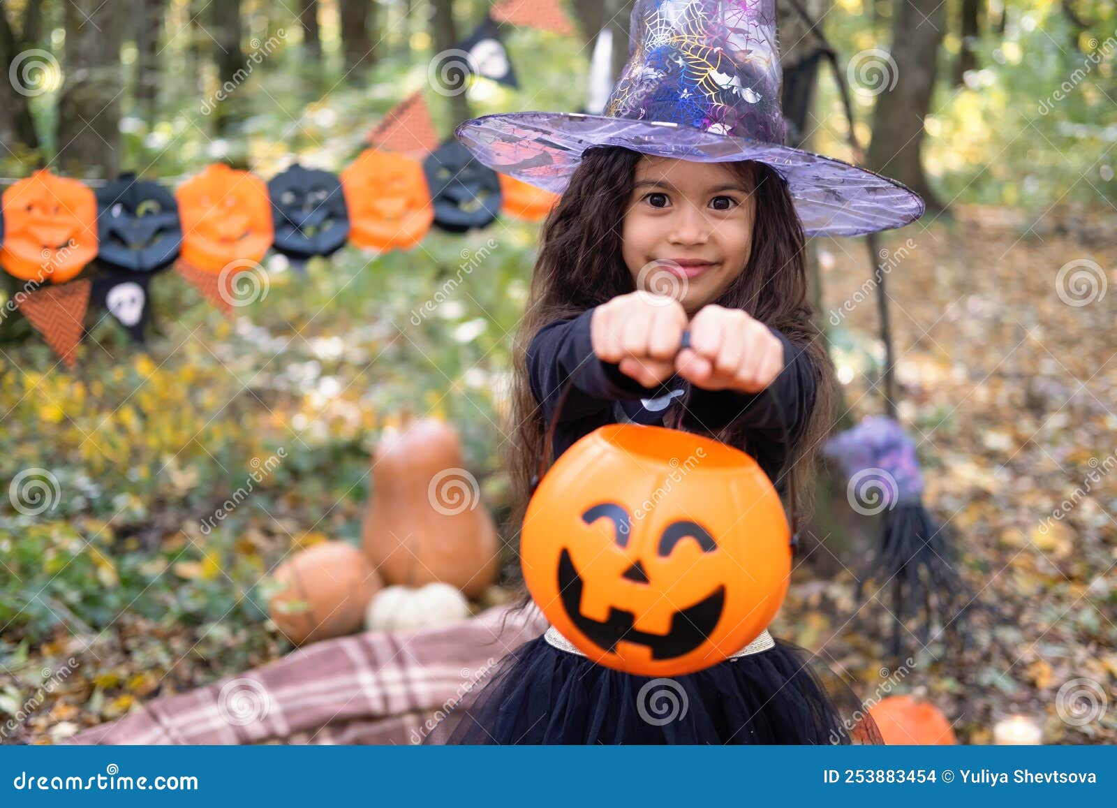 Halloween. Cute Arab Girl in Witch Costume with Jack O Lantern Outdoor ...