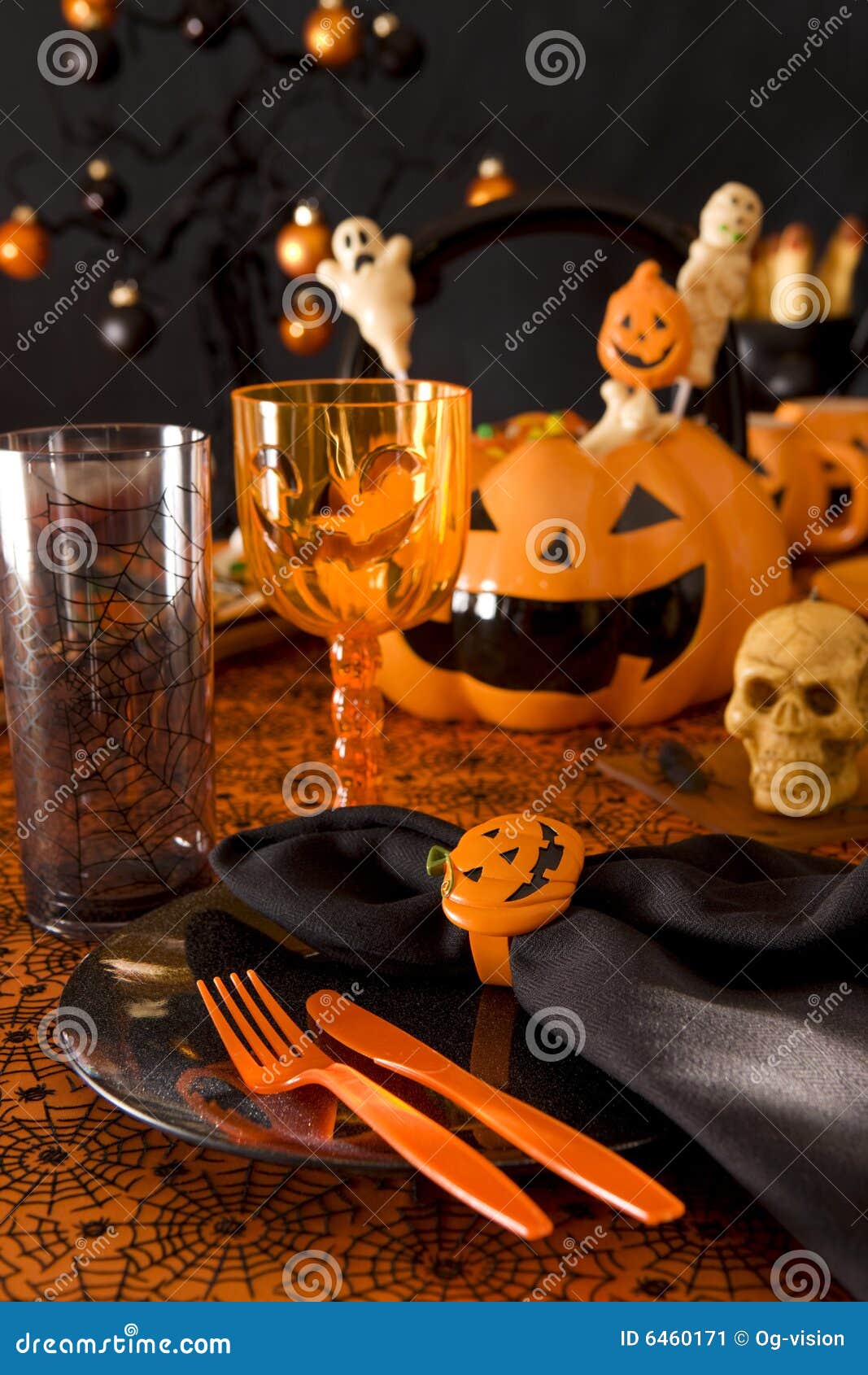 Halloween place setting stock image. Image of mummy, skull 6460171