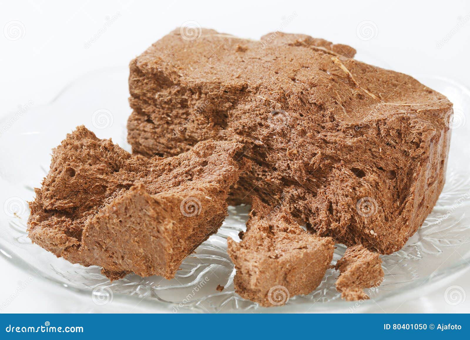 Halva De Chocolat D'un Plat Photo stock Image du sain, chocolat 80401050