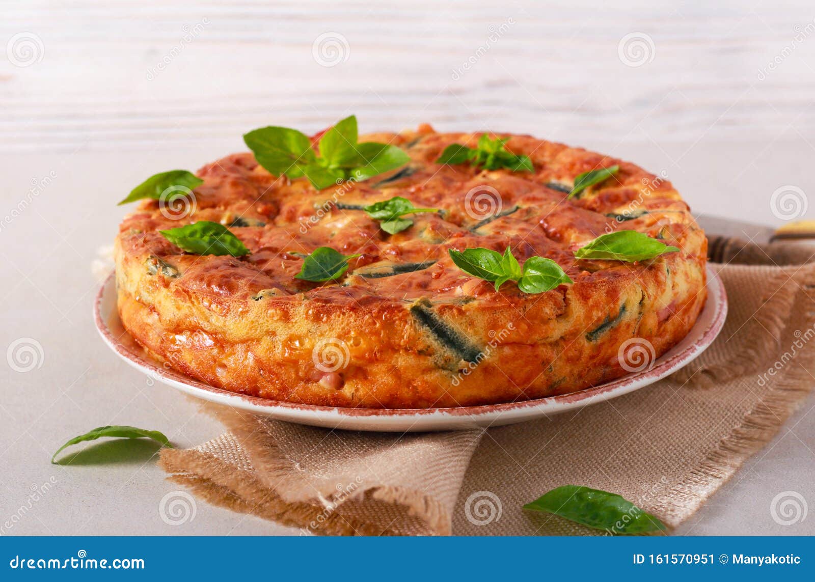 Ham, Cheese and Green Beans Quiche Stock Image Image of cake, pastry