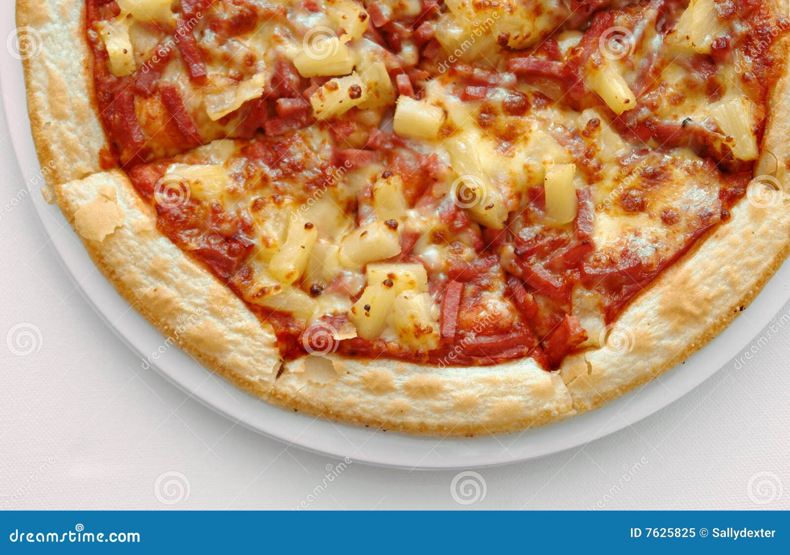 Pineapple Pizza Stock Illustrations – 1,970 Pineapple Pizza Stock  Illustrations, Vectors & Clipart - Dreamstime