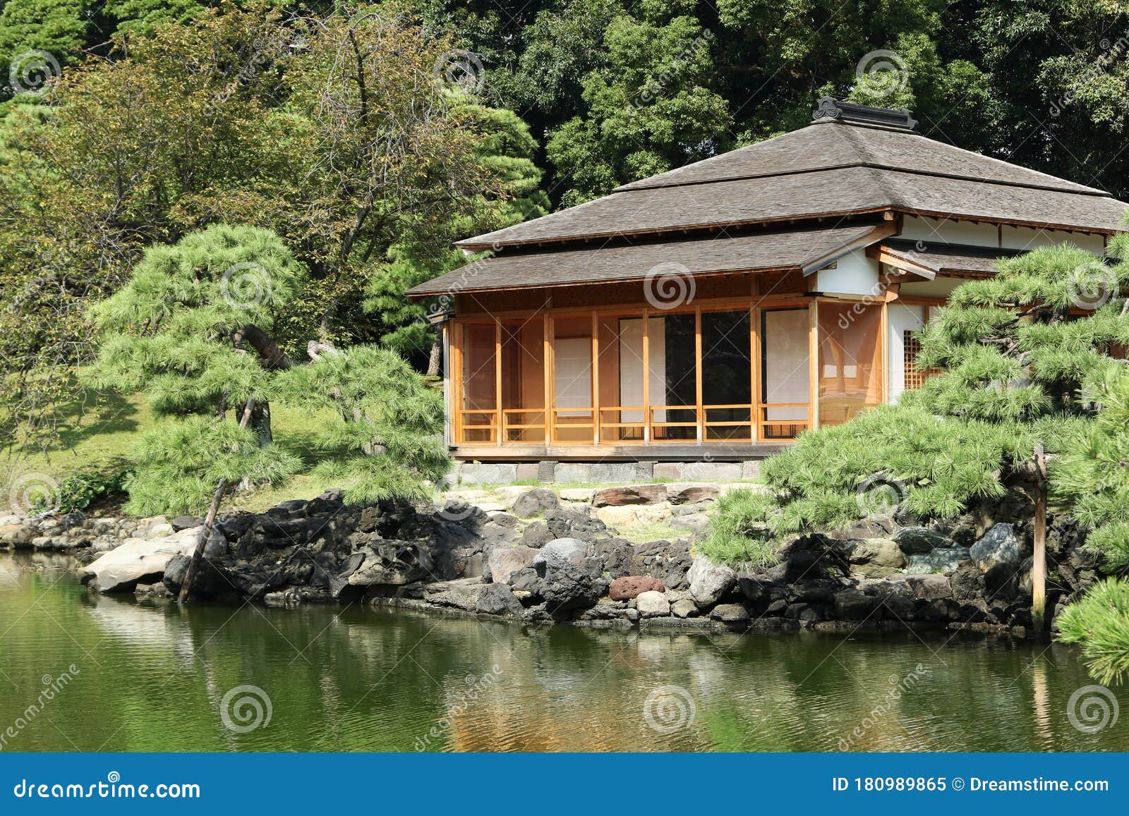 Hamarikyu Gardens In Chuo District Toyko Japan Editorial Image Image Of Attraction House Hamarikyu Gardens In Chuo District Toyko Japan Editorial Image Image Of Attraction House