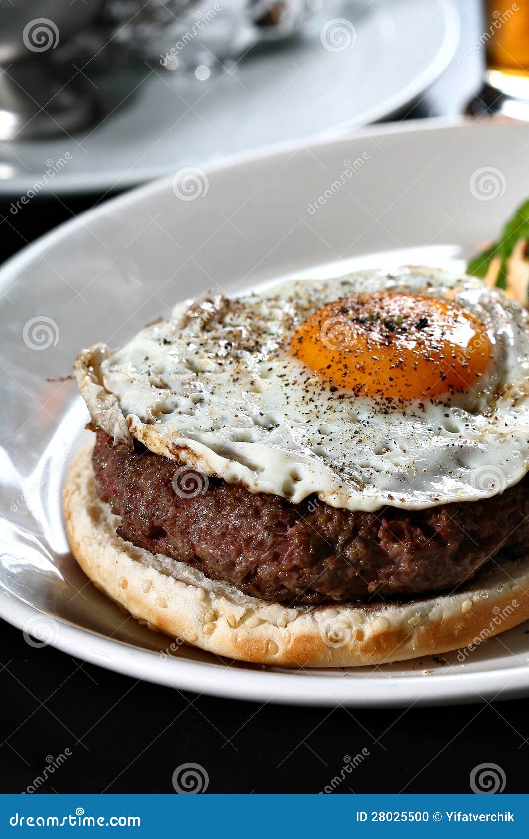 Hamburger With Fried Egg Stock Photography 79329536