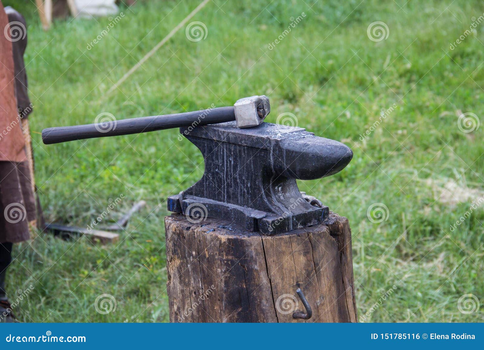 hammer and anvil hammer and anvil