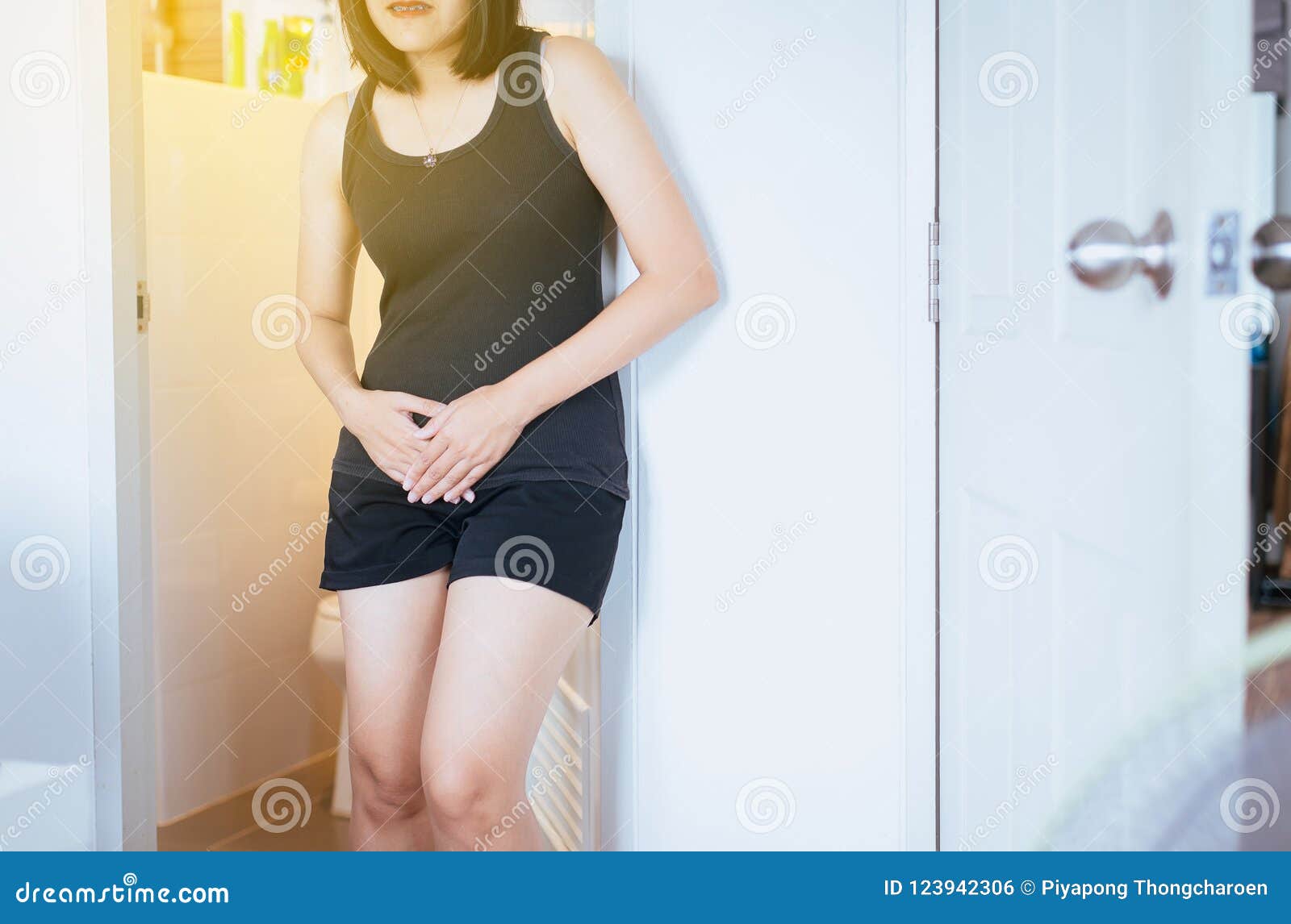 Female Pee Holding Contest