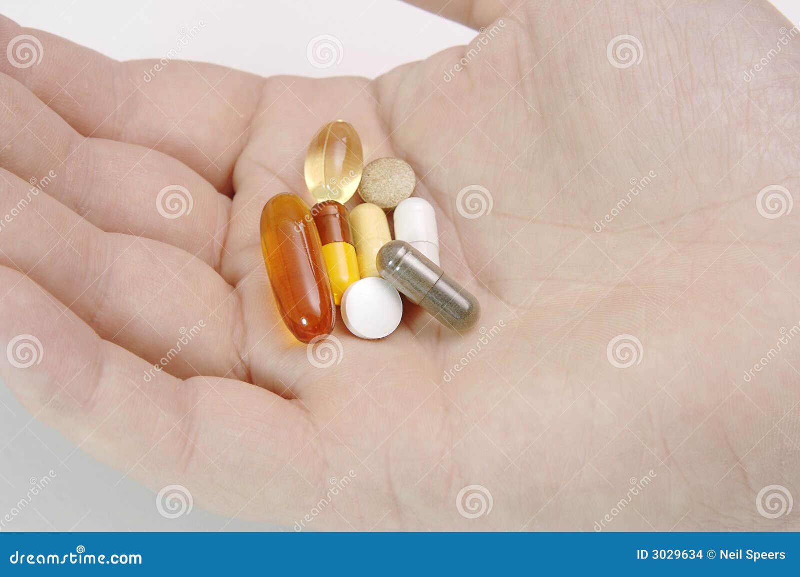 Hand Full Of Pills And Vitamin Picture. Image 3029634