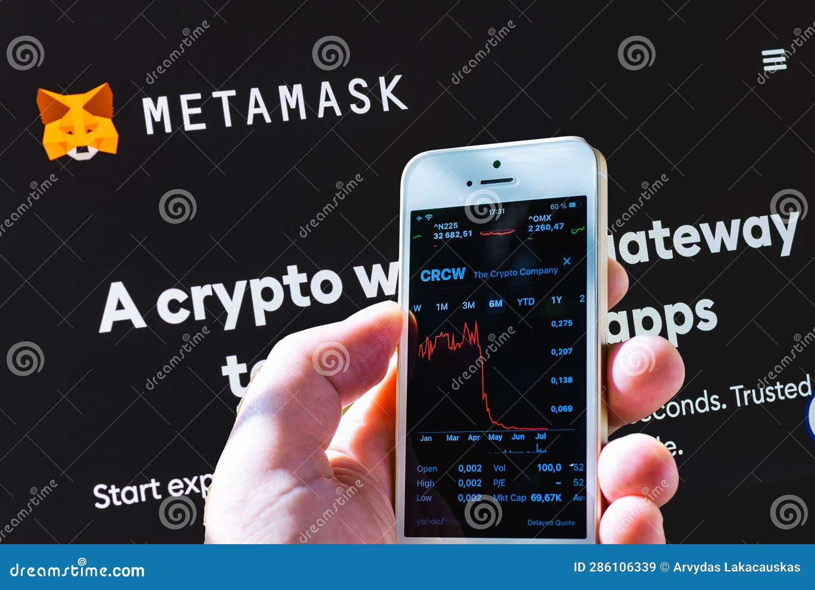 496 Mobile Crypto Wallet Interface Stock Photos - Free & Royalty-Free Stock  Photos from Dreamstime