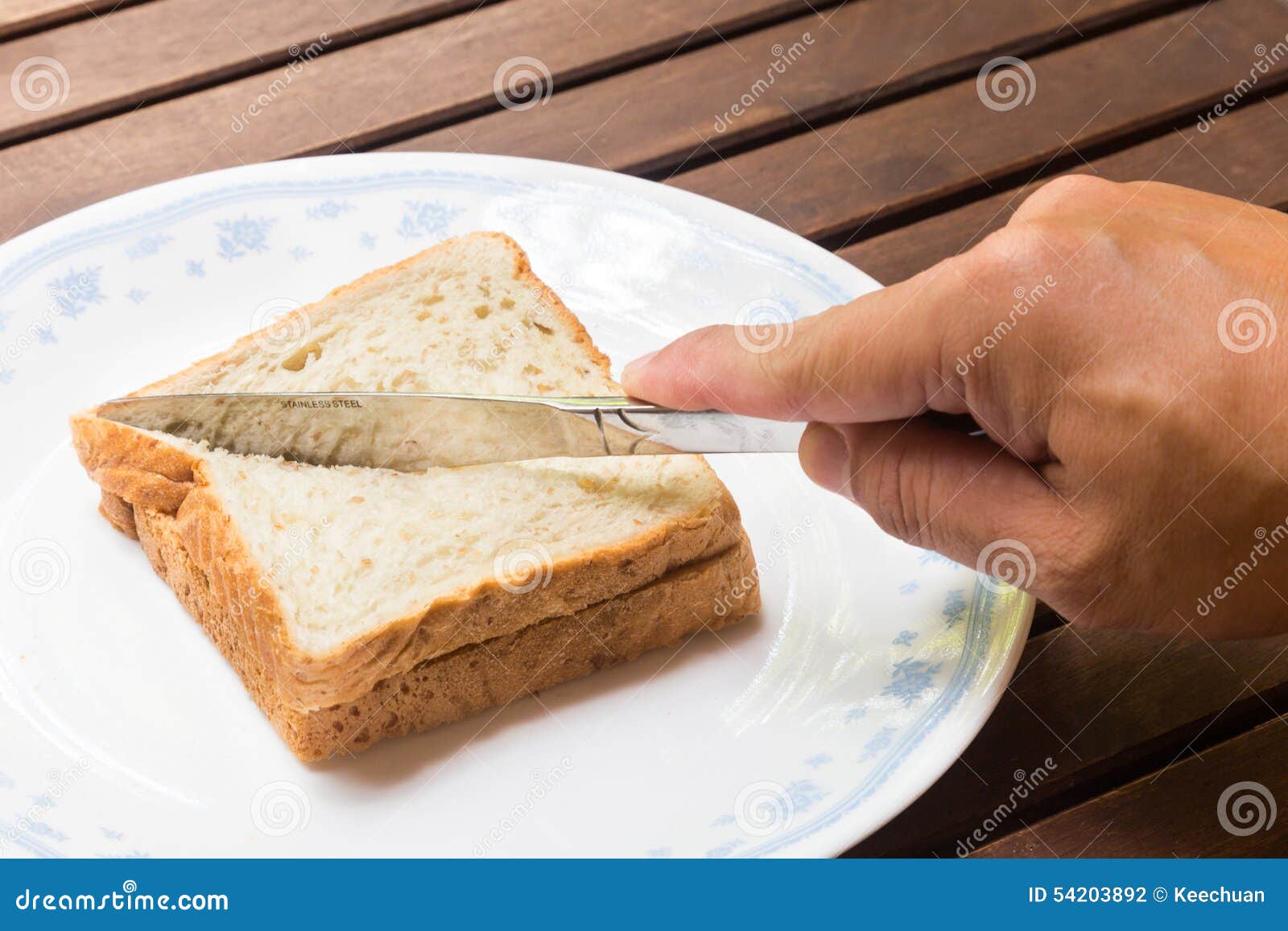 Peanut Butter And Jelly On Pieces Of Bread Royalty Free Stock peanut-butter-and-jelly-on-pieces-of-bread-royalty-free-stock