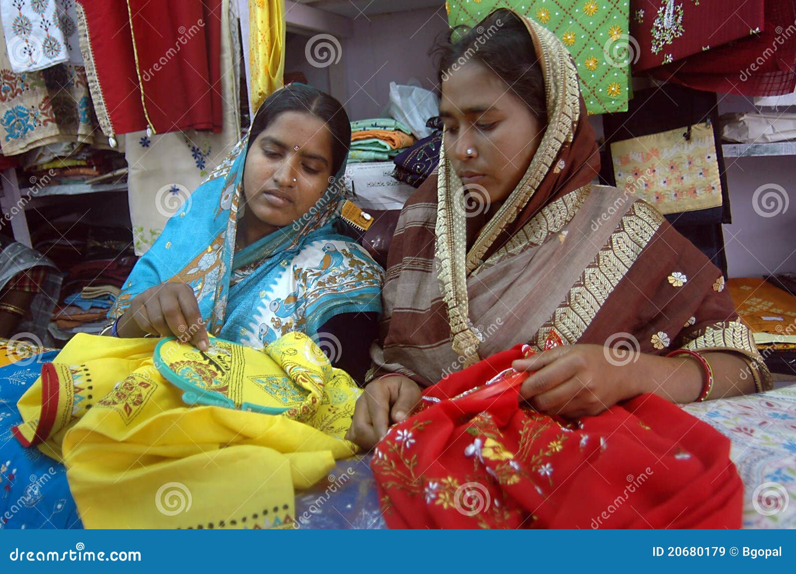 Hand knitted garments editorial stock image. Image of female 20680179