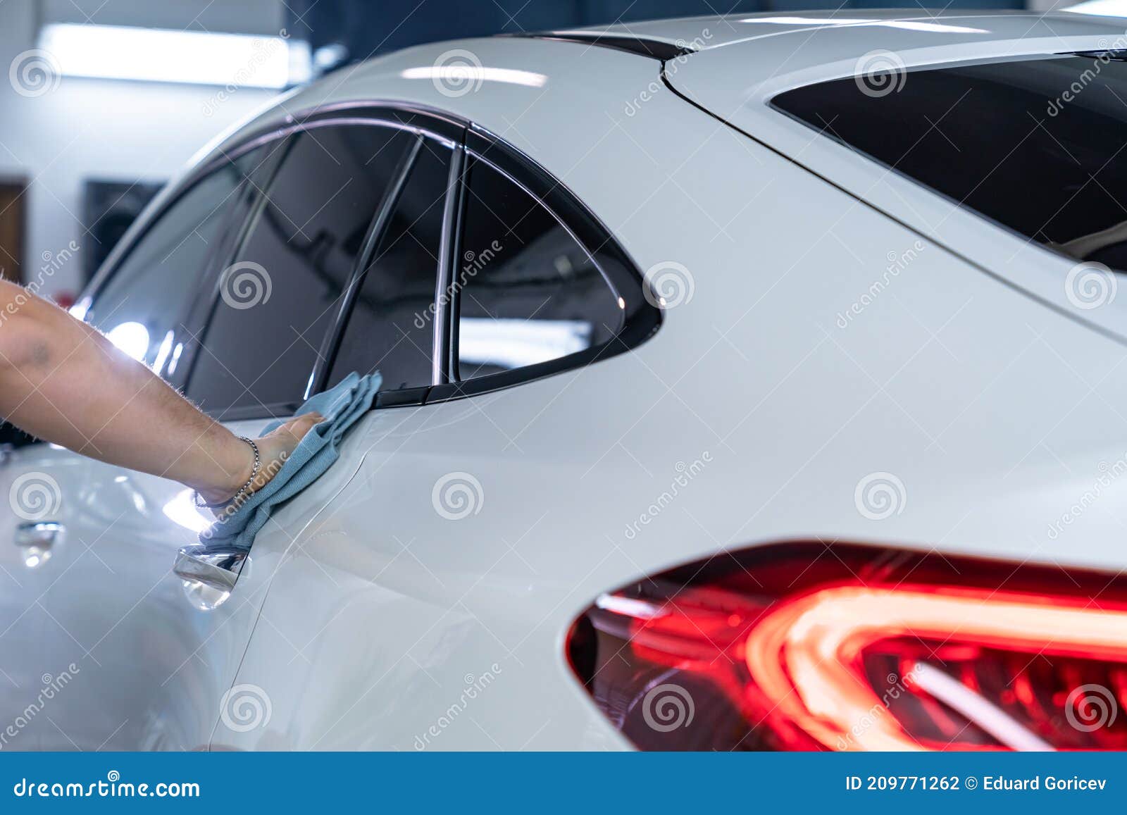 367 Bikini Car Wash Stock Photos - Free & Royalty-Free Stock Photos from  Dreamstime