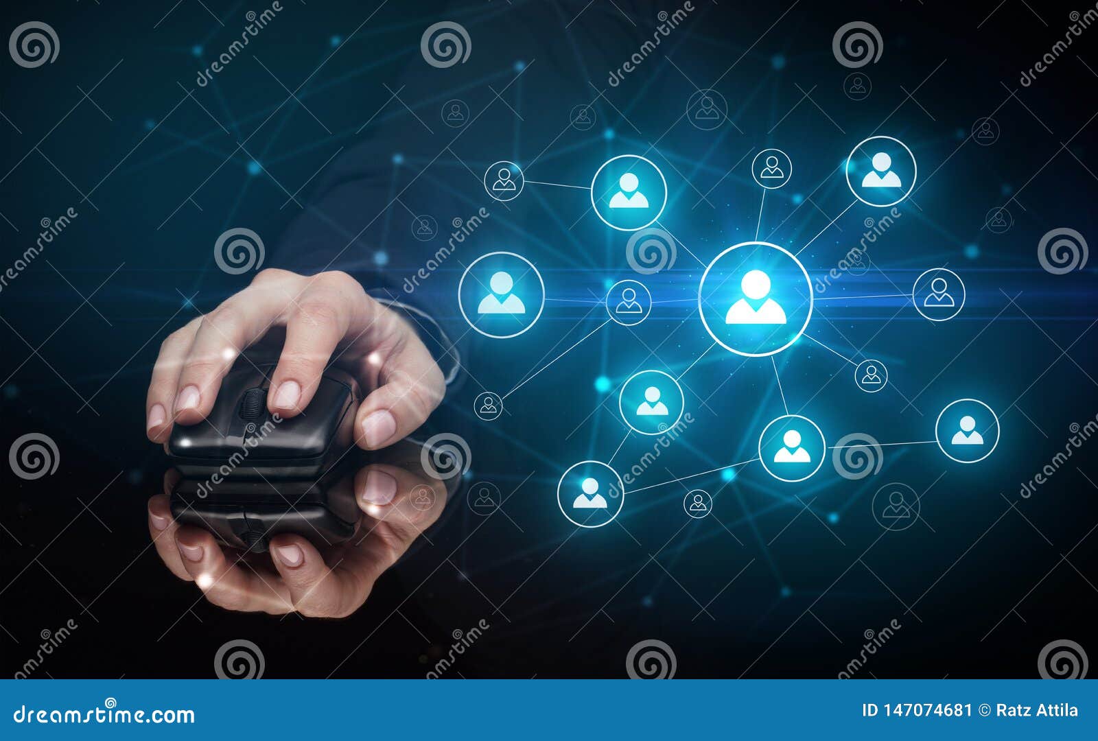 hand using mouse with human networking concept