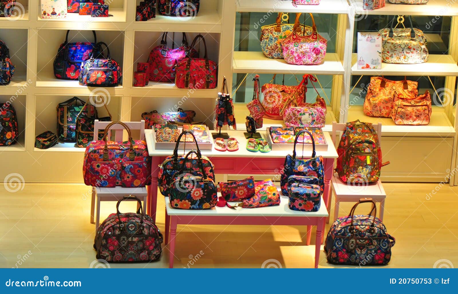 Handbag Shop Stock Photos - Image: 20750753