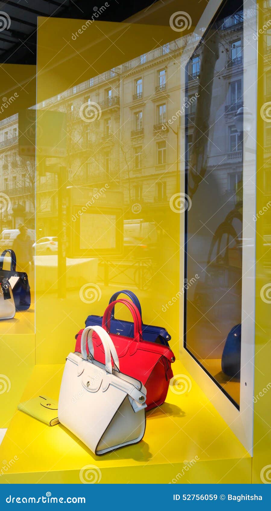 Handbags Paris Showcase editorial stock image. Image of europe - 52756059