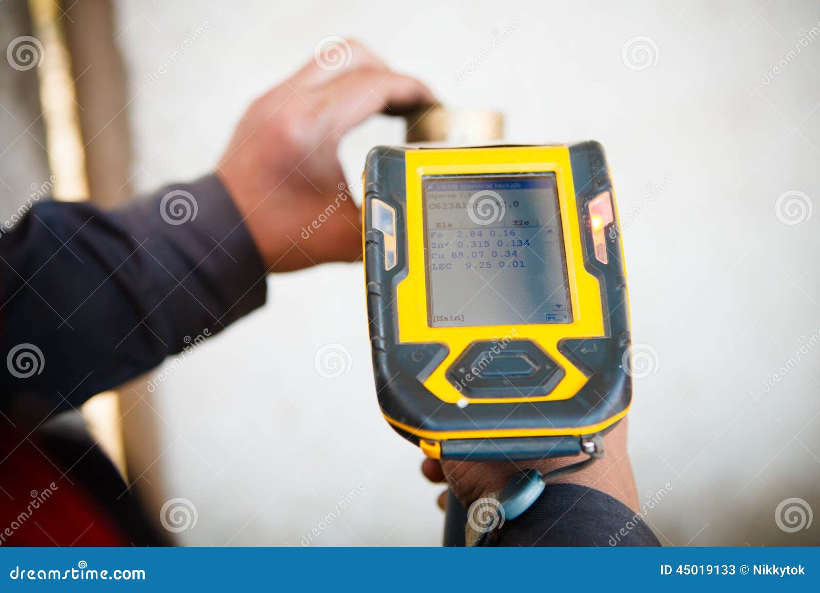 Handheld XRF Analyzer Spectrometer for Scrap Metal Stock Image Image