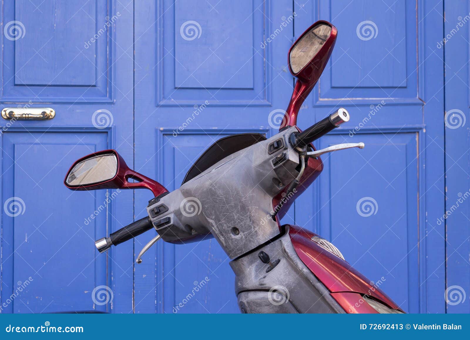 Handlebar and speedometer stock image. Image of brake 72692413