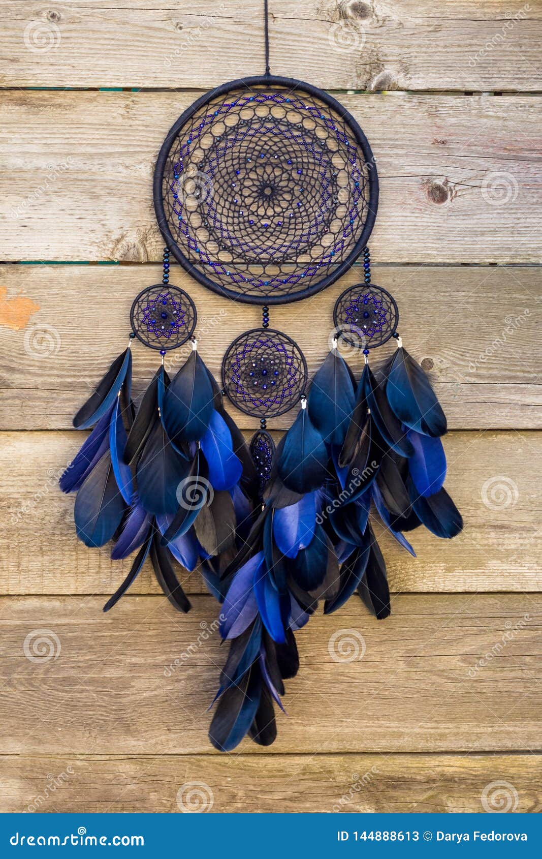 Handmade Dream Catcher with Feathers Threads and Beads Rope Hanging